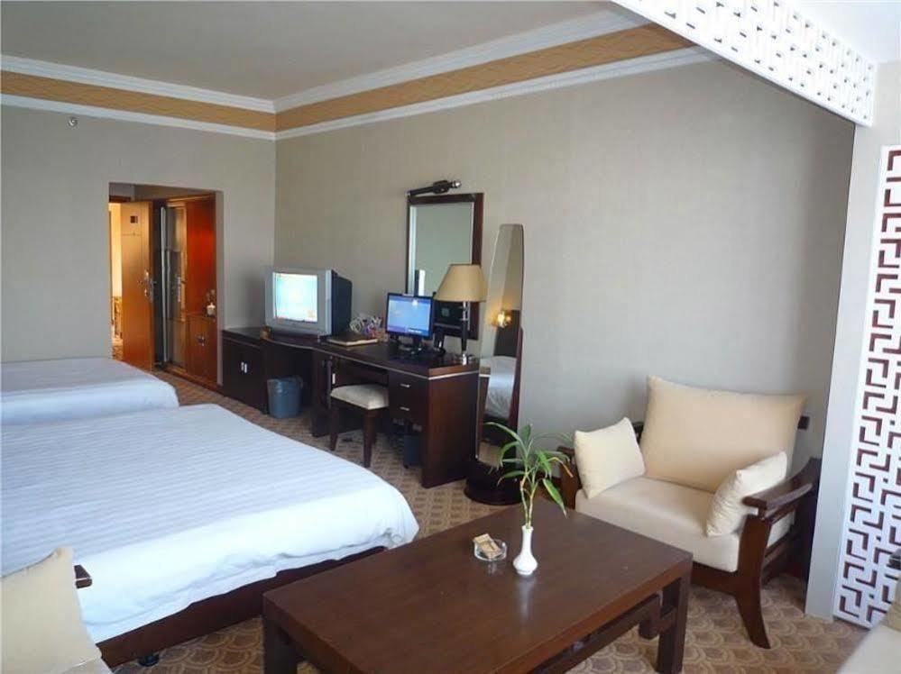 Guilin Lifeng Hotel מראה חיצוני תמונה
