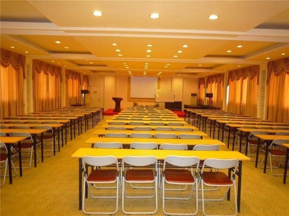 Guilin Lifeng Hotel מראה חיצוני תמונה